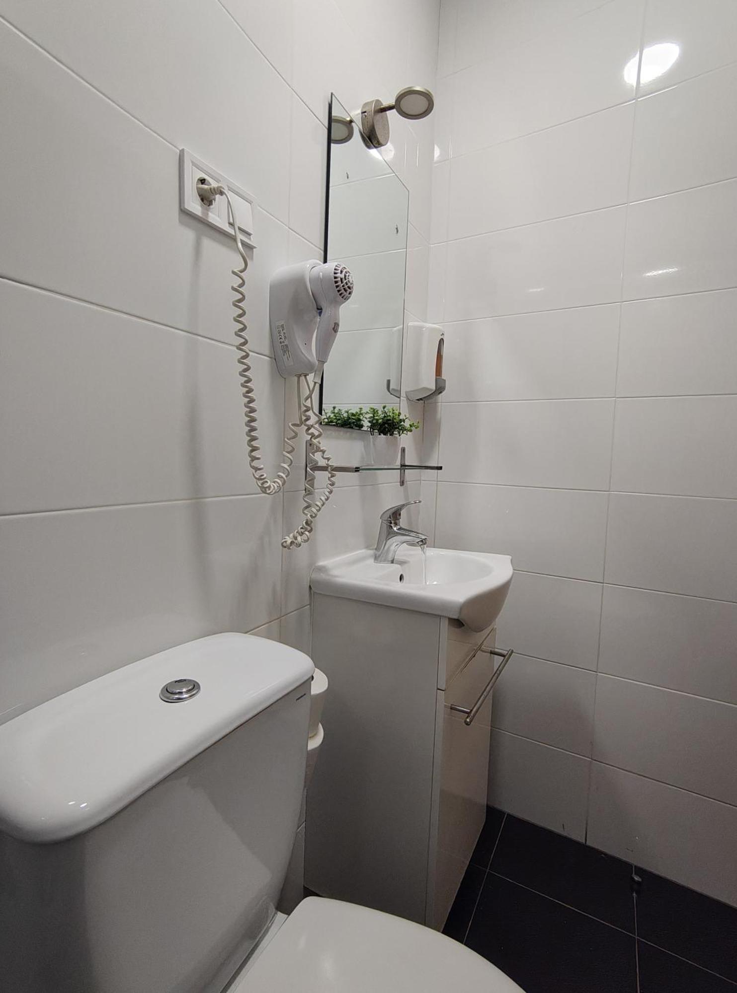 Ch Cruz Madrid Otel Dış mekan fotoğraf