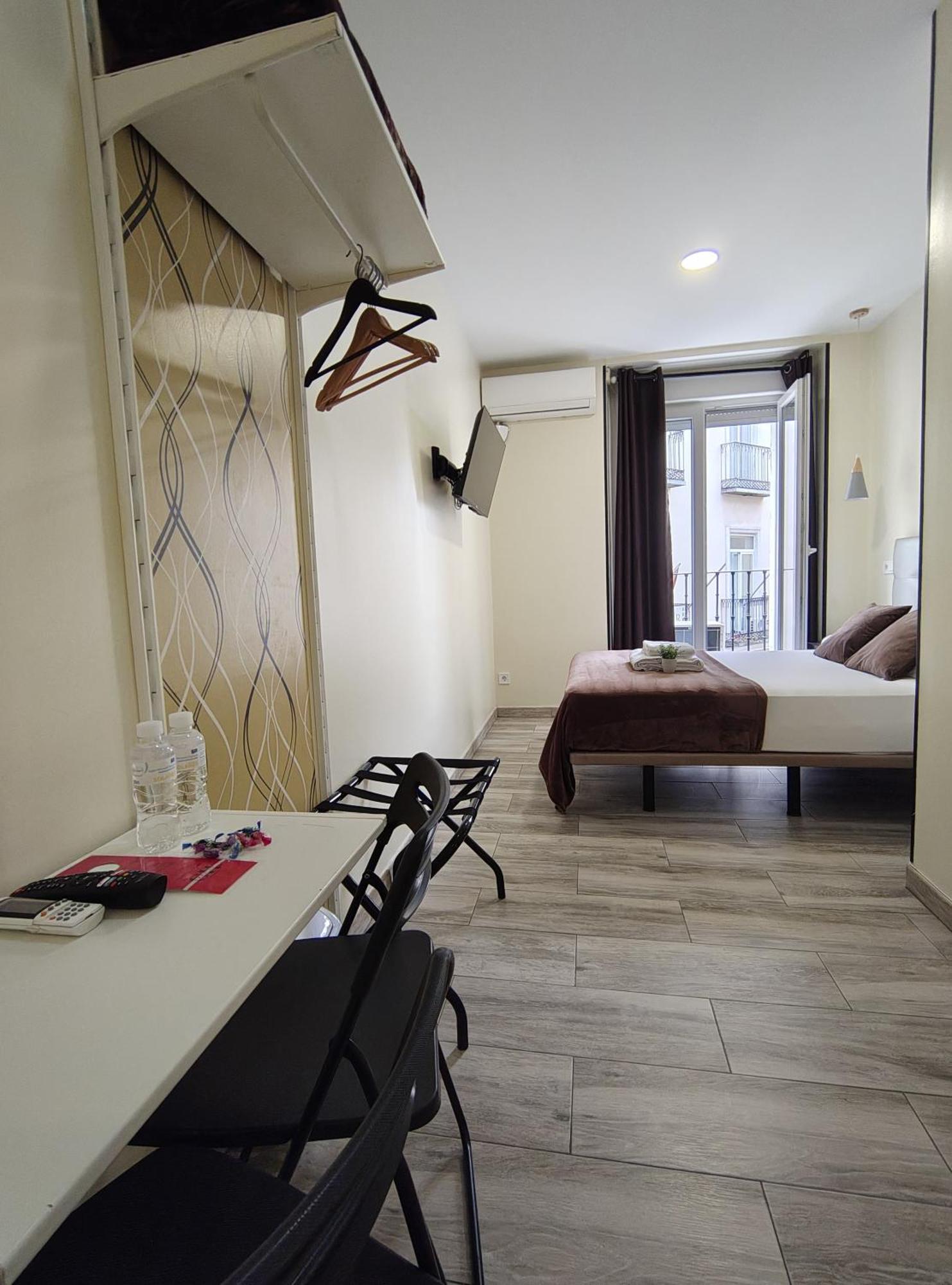 Ch Cruz Madrid Otel Dış mekan fotoğraf